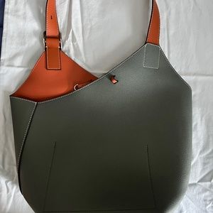 Maison de Beauté Marseille Cholet bucket bag. Teal-brown